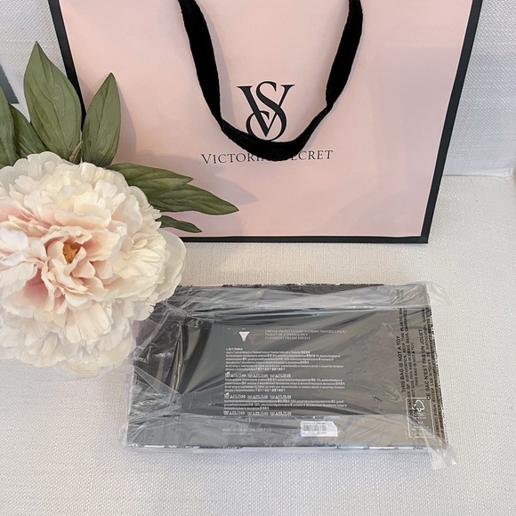 🎀NWT Victoria’s Secret V-String Panty Size L. White Lace. - Picture 11 of 11